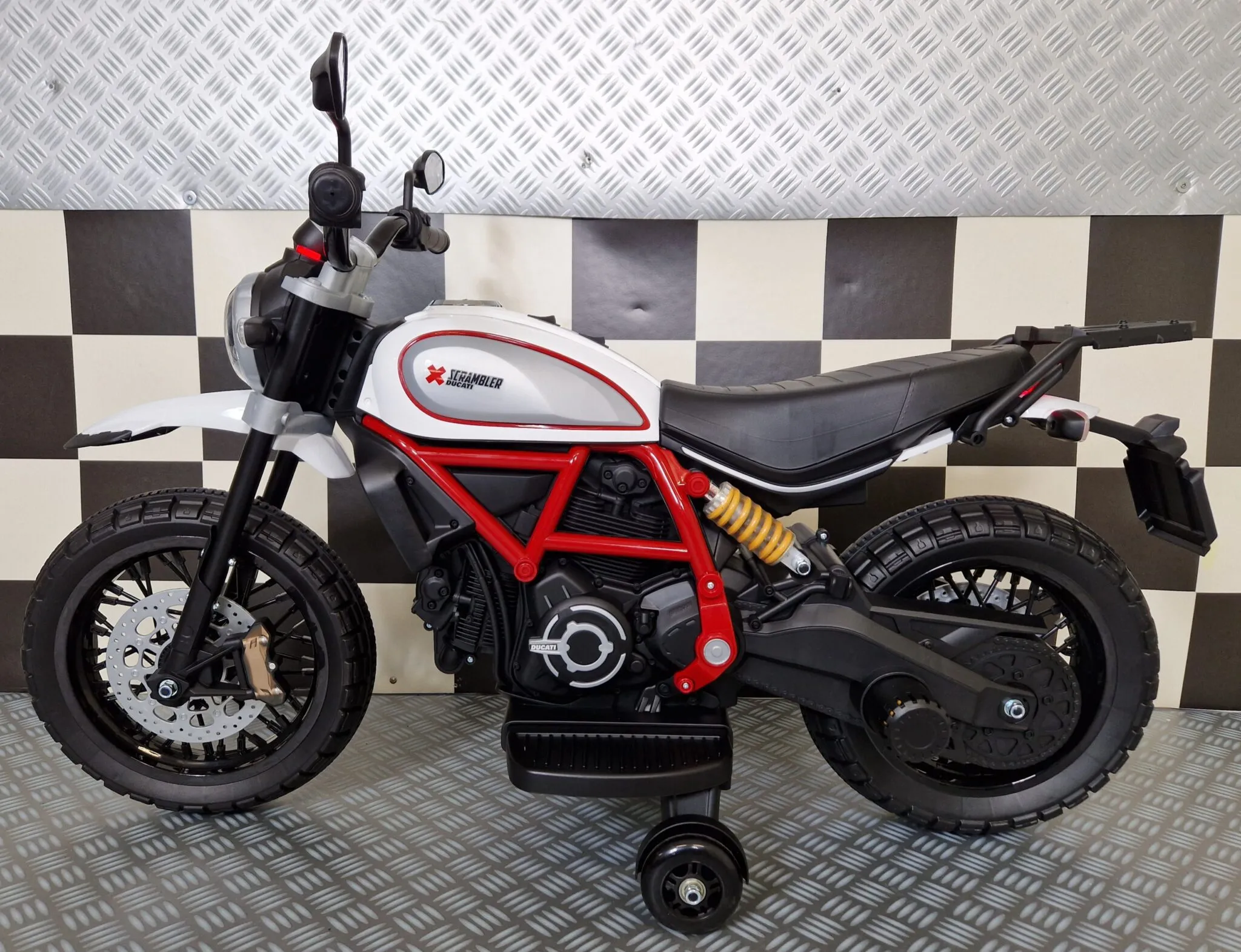 Moto infantil Ducati Scrambler 12 voltios - KI4DUCATI